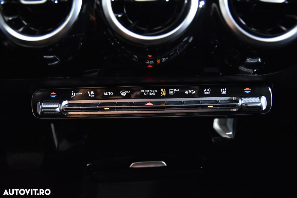 Mercedes-Benz CLA 250 e Coupe - 18