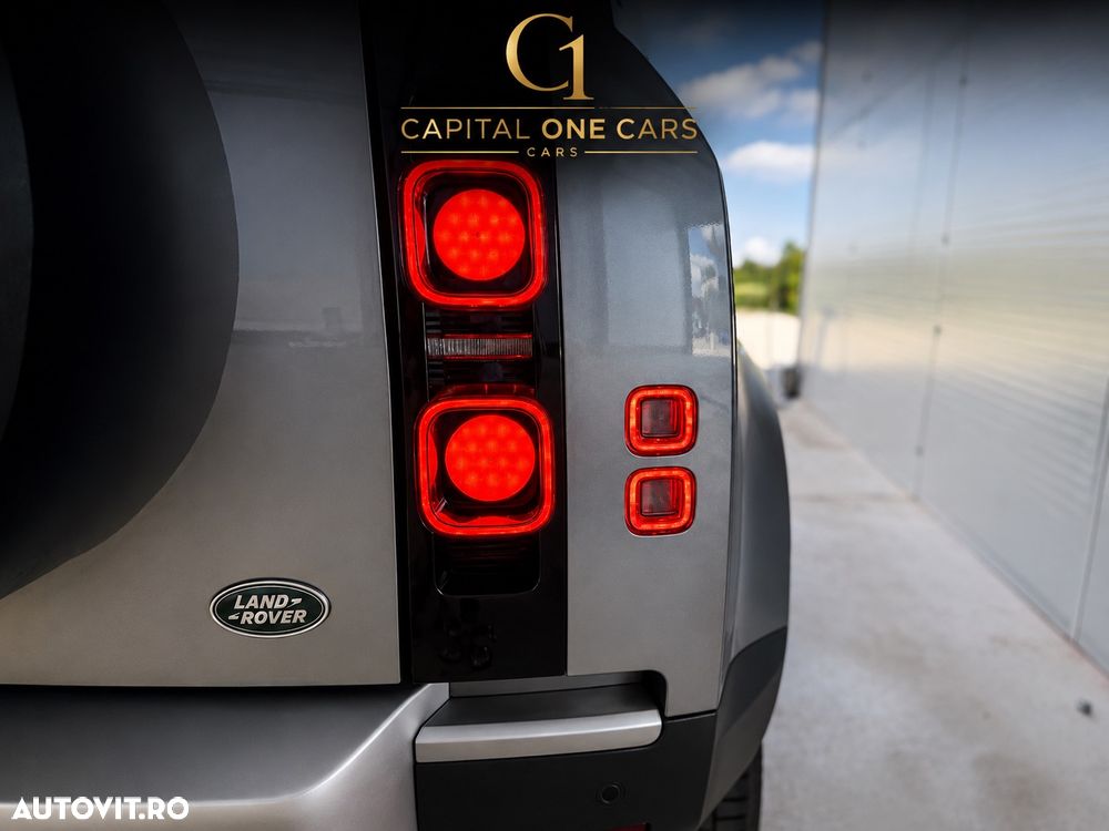 Land Rover Defender - 7