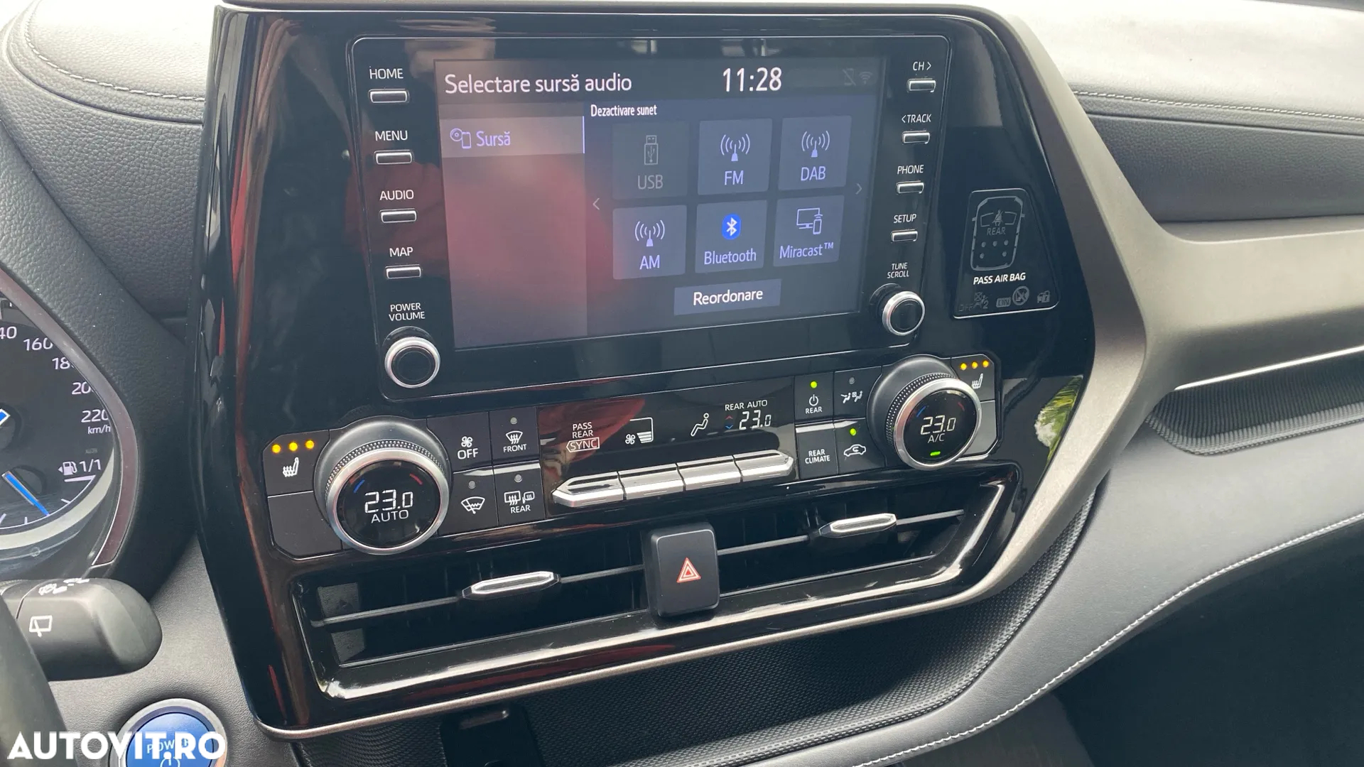 Toyota Highlander 2.5 L Hybrid Dynamic Force 248CP Exclusive Pearly - 19