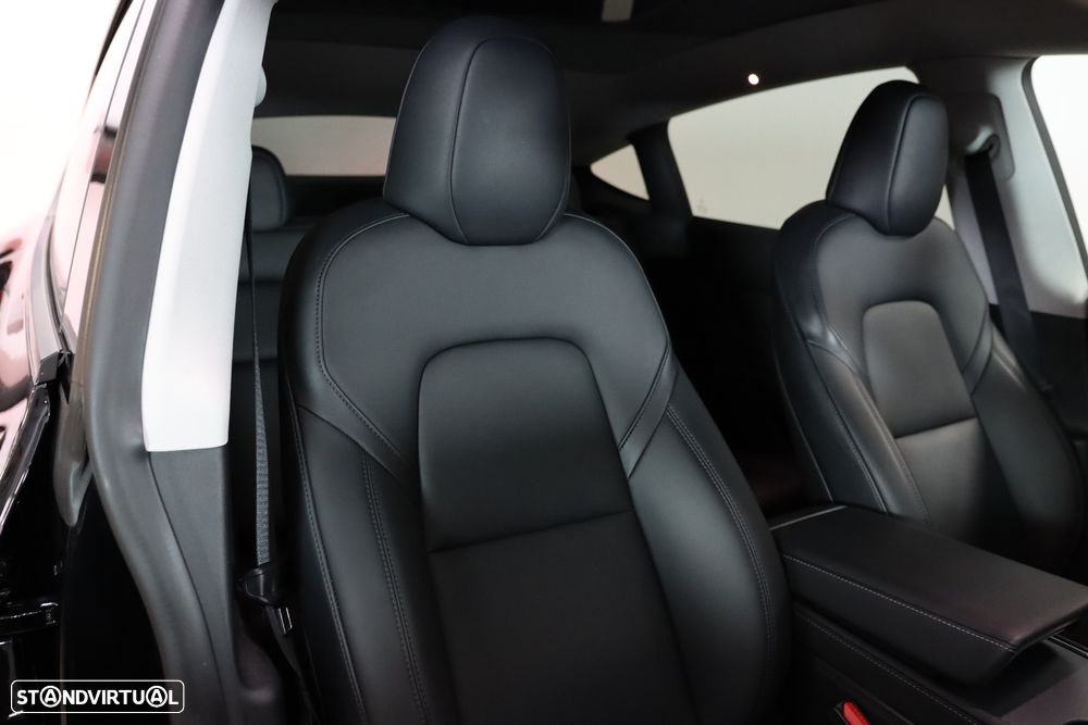 Tesla Model Y Performance Tração Integral - 11