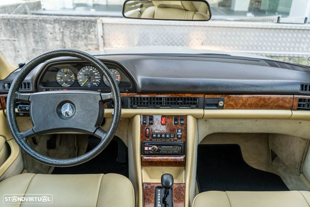 Mercedes-Benz W126 (1979-1992) - 10