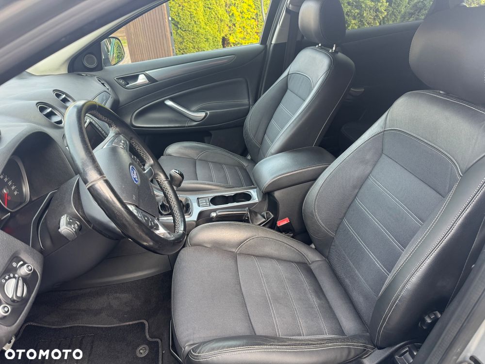 Ford Mondeo 2.0 TDCi Ghia - 9