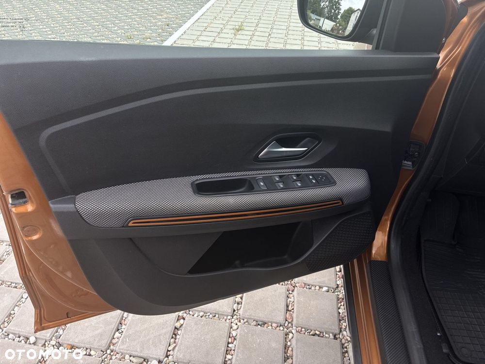 Dacia Sandero Stepway - 11