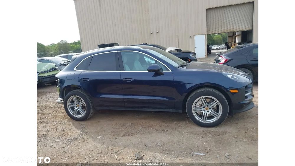 Porsche Macan - 4