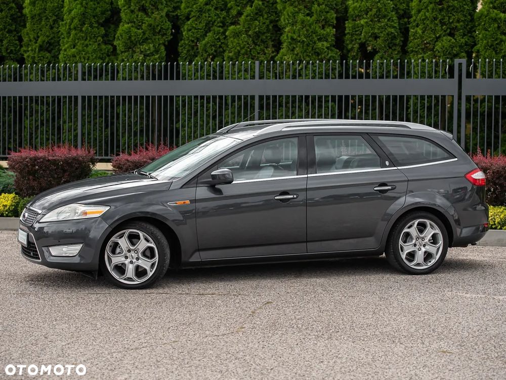 Ford Mondeo 2.3 Ghia - 7