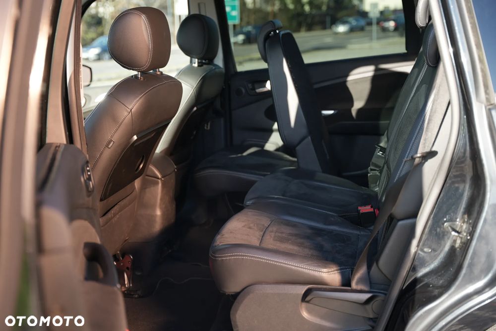 Ford Galaxy 2.0 TDCi Ghia - 23