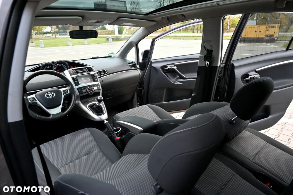 Toyota Verso 1.8 Sol EU5 - 30