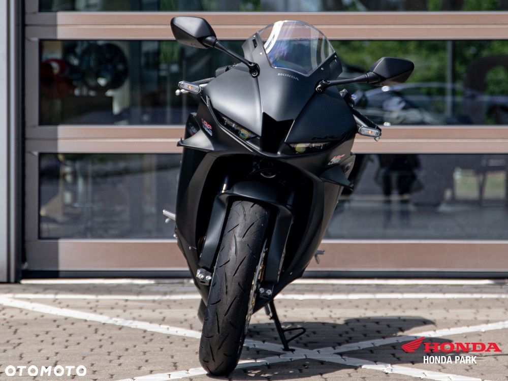 Honda CBR - 3