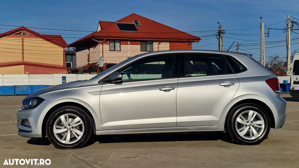 Volkswagen Polo 1.6 TDI SCR Highline - 22