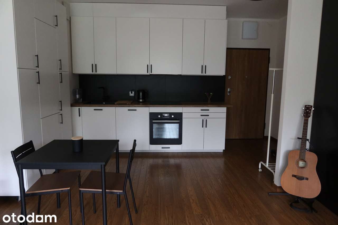 Ciche 2-pokojowe mieszkanie z garażem | 40 m² | Metro | Bielany