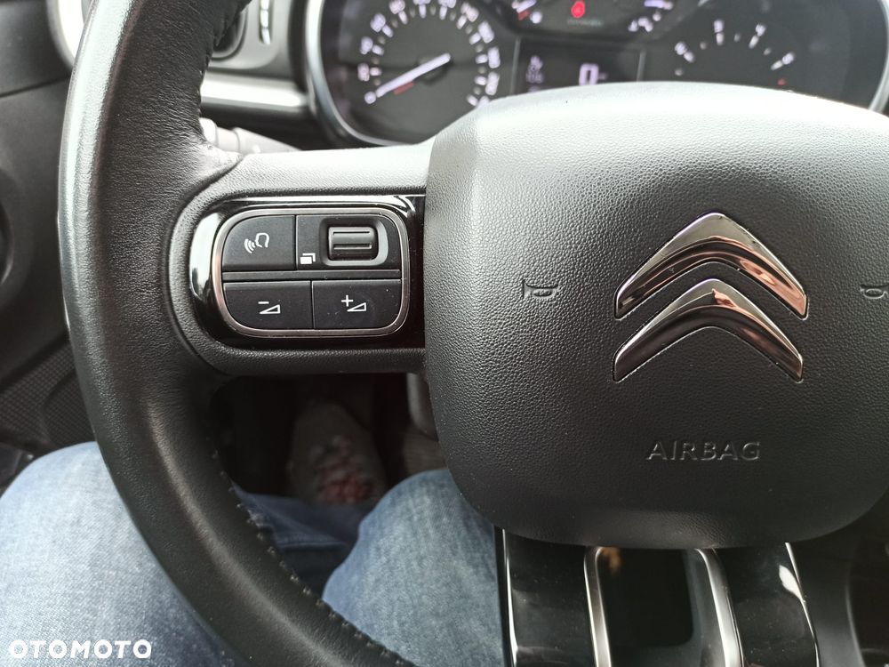 Citroën C3 BlueHDi 100 S&S SHINE PACK - 18