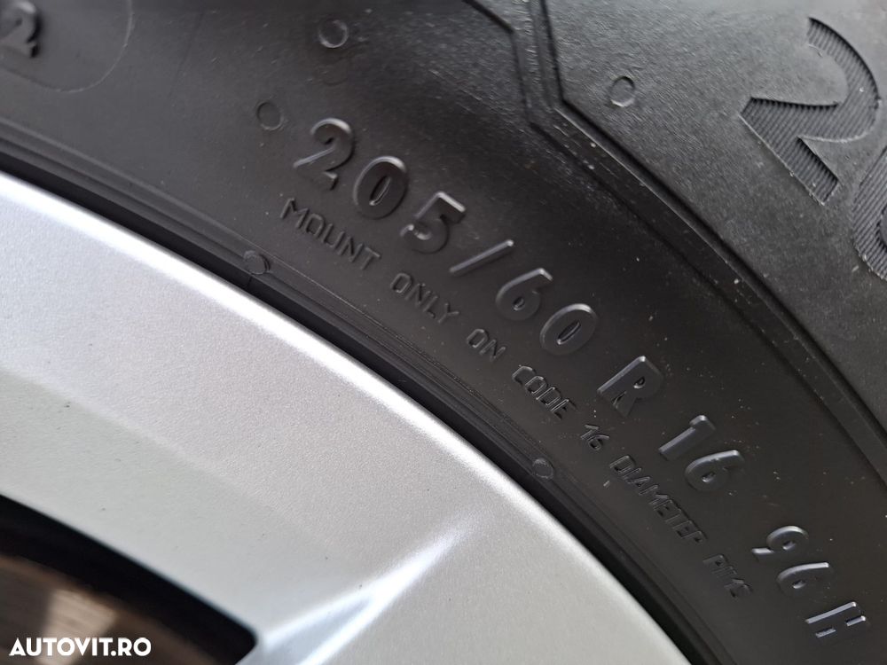 Skoda Kamiq 1.0 TSI DSG Style - 34