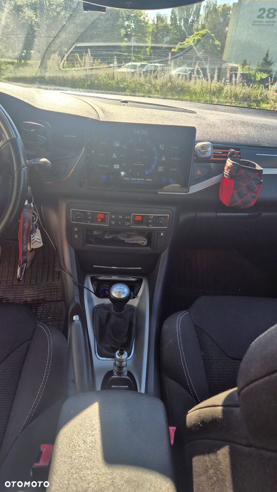 Citroën C5 2.0 16V Confort - 12