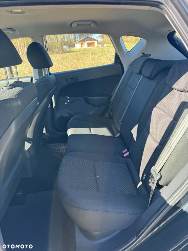 Hyundai i30 1.4 Edition Plus - 13