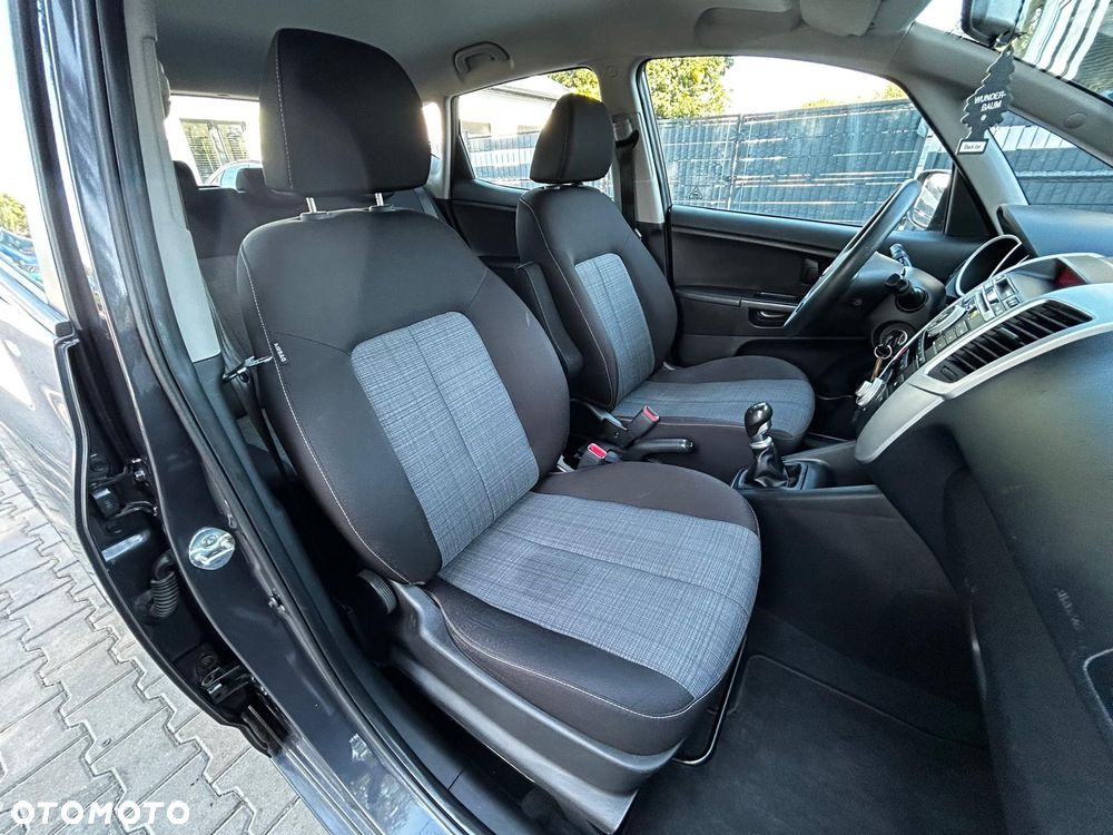 Kia Venga 1.4 L - 25