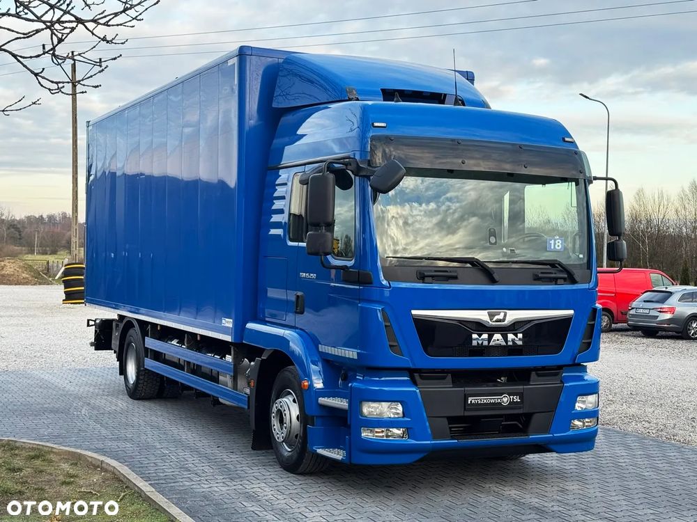 MAN TGM 15.250 / 150 000 km PRZEBIEG !!! / CAŁY NA PODUCHACH / PRODUKCJA 12.2020 / Z NIEMIEC / IDEALNY STAN - 8