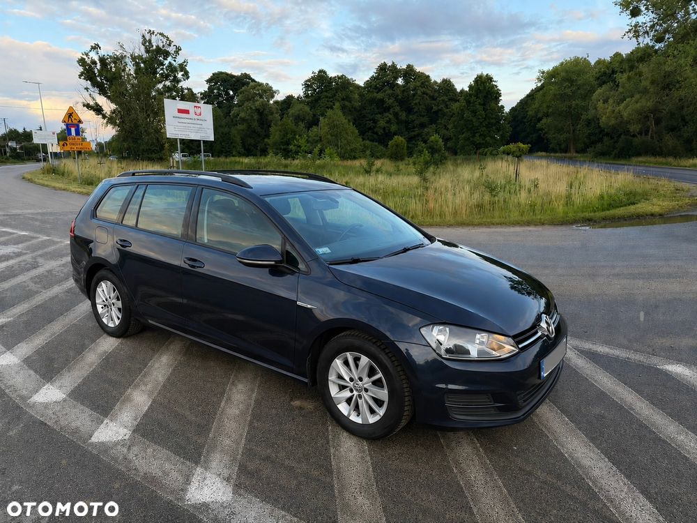 Volkswagen Golf 1.6 TDI BlueMotion Trendline - 22