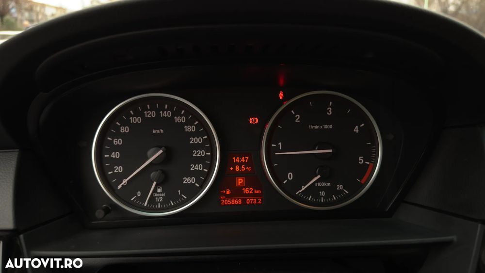 BMW Seria 5 520d Aut. Edition Exclusive - 8