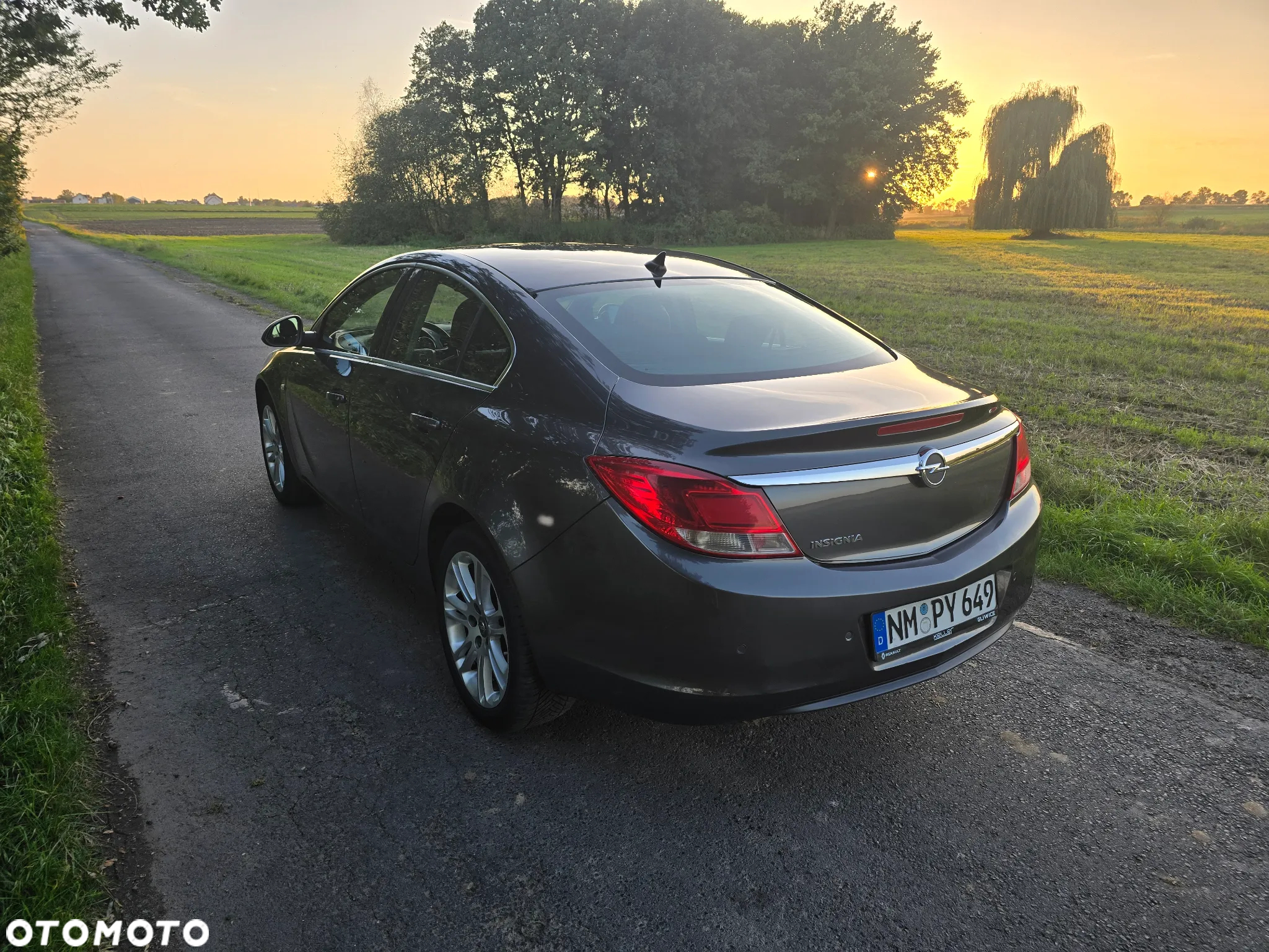 Opel Insignia 1.8 Executive - 5