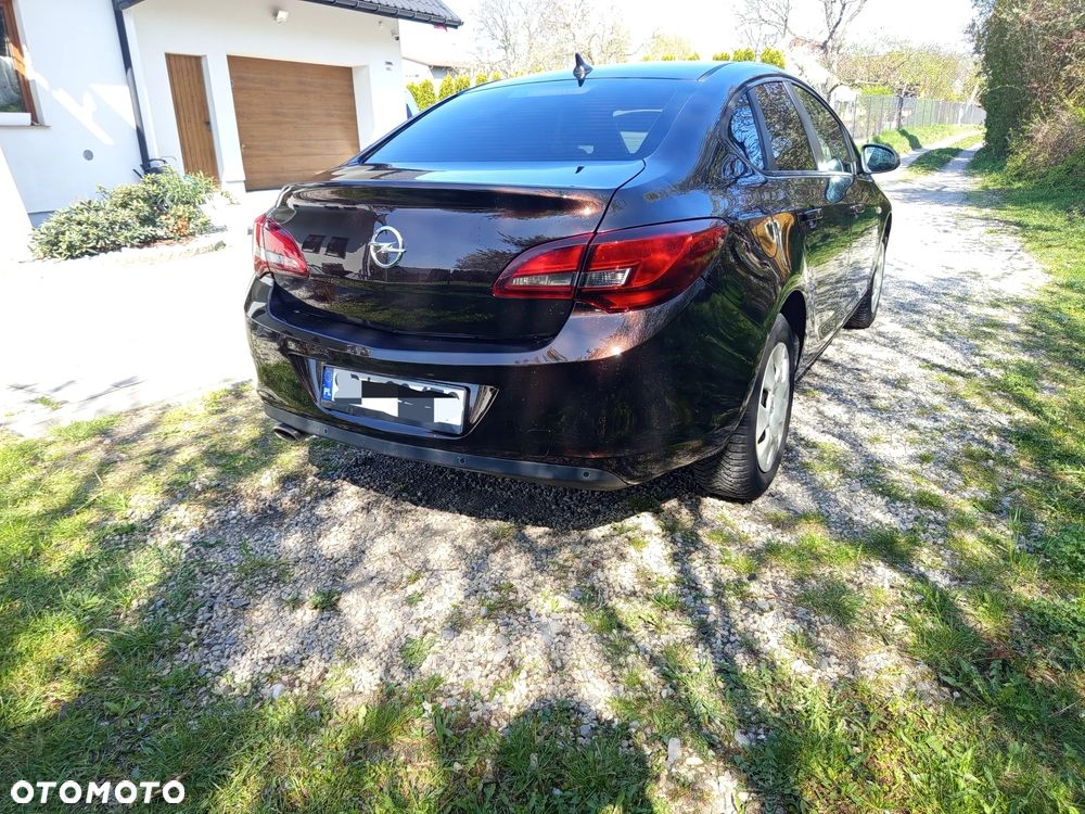 Opel Astra - 6
