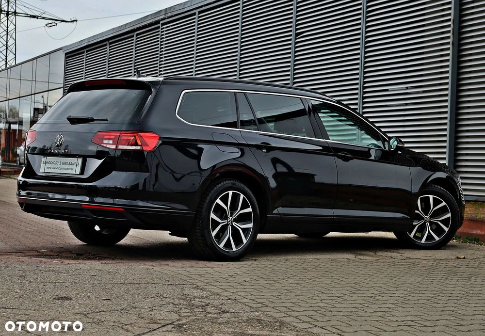 Volkswagen Passat 2.0 TDI EVO Elegance DSG - 12