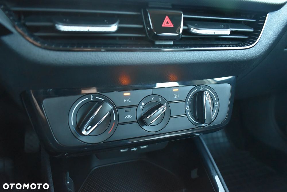 Skoda Fabia 1.0 Ambition - 25