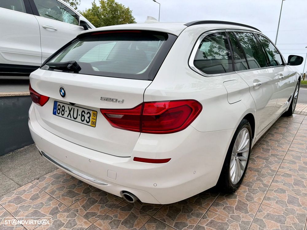BMW 520 d Line Luxury Auto - 3