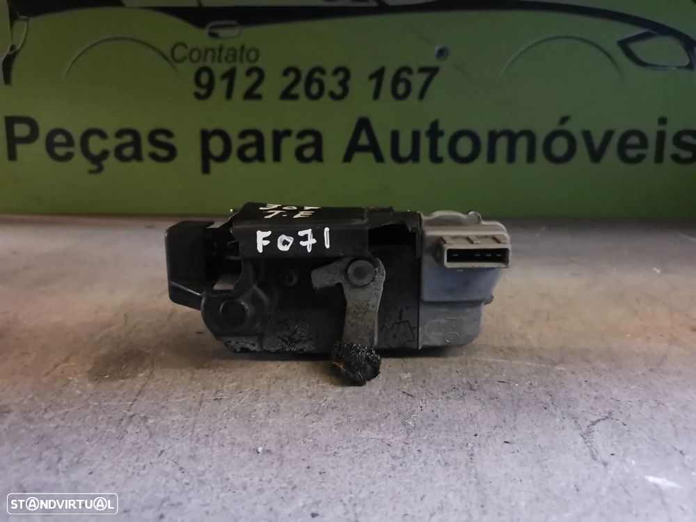 PEUGEOT 307 FECHADURA PORTA TRAS ESQ - F071 - 1