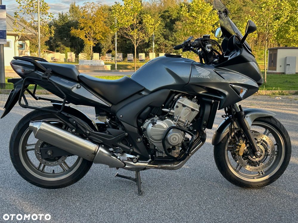 Honda CBF - 28