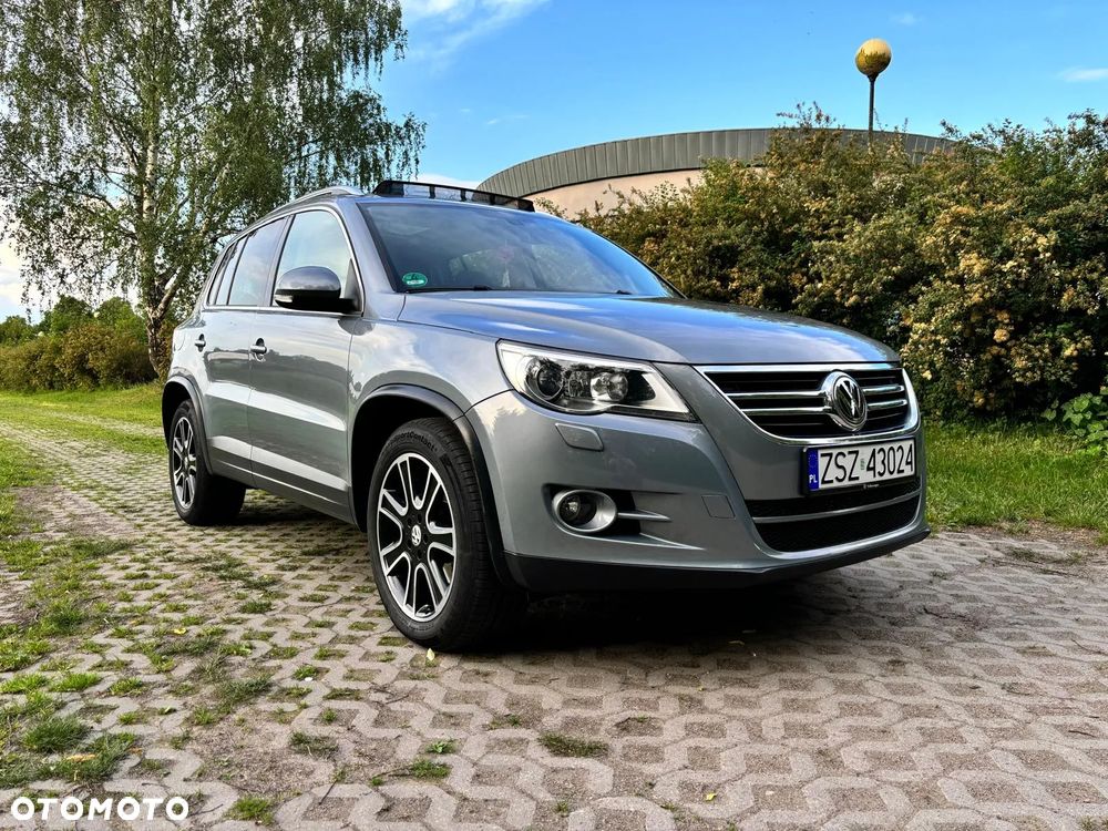 Volkswagen Tiguan - 2