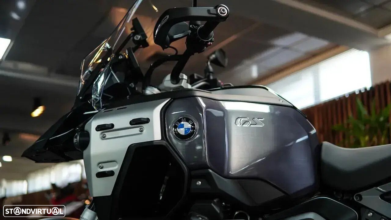 BMW R 1300 GS Adventure TRIPLE BLACK REBAIXADA - 39