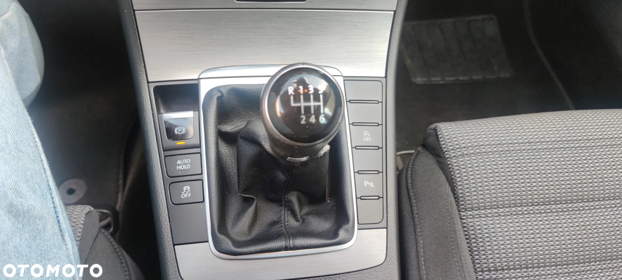 Volkswagen Passat 2.0 TDI Comfortline - 20