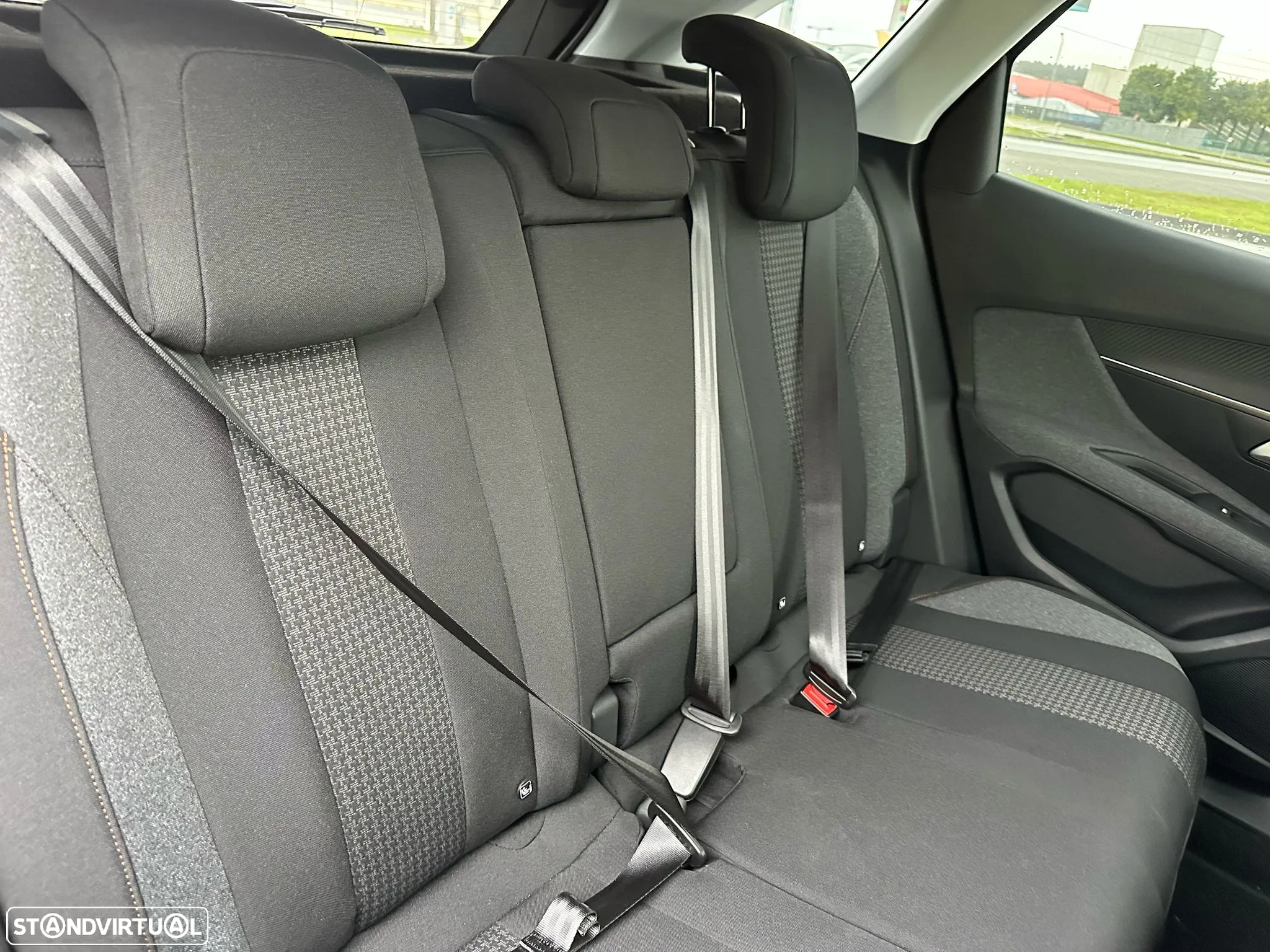 Peugeot 3008 1.5 BlueHDi Active - 6