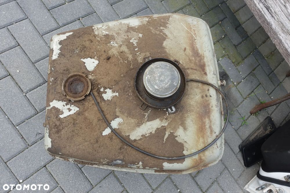 ZBIORNIK PALIWA BAK TRAKTOR CIĄGNIK DEUTZ 4006