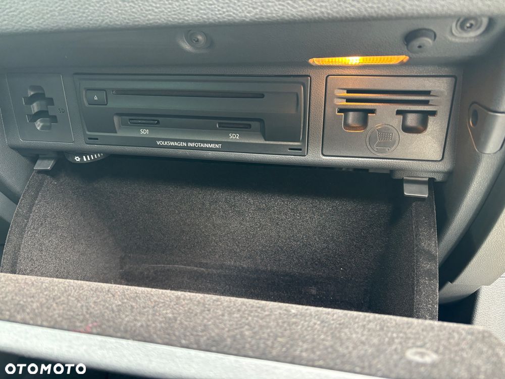 Volkswagen Golf Sportsvan 1.2 TSI (BlueMotion Technology) Sound - 31