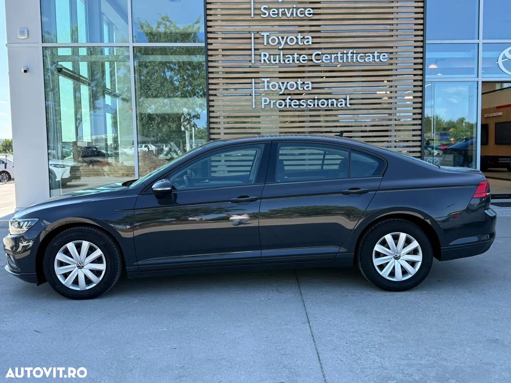 Volkswagen Passat 1.5 TSI ACT DSG Trendline - 6