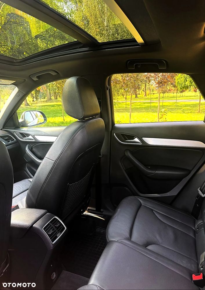 Audi Q3 - 18