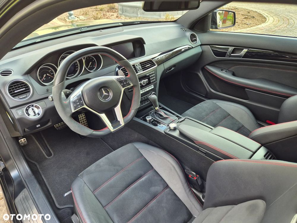 Mercedes-Benz Klasa C 63 AMG Coupe AMG SPEEDSHIFT MCT Black Series - 11