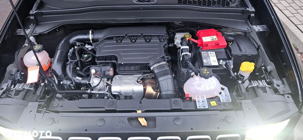 Jeep Renegade 1.5 GSE T4 48V e-Hybrid Automatik High Altitude - 24