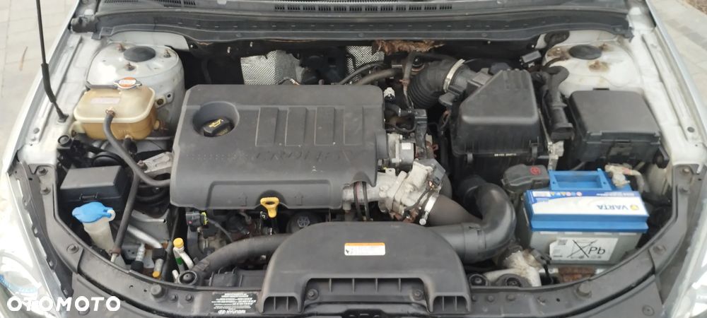 Hyundai i30 i30cw 1.6 CRDi UEFA EURO 2012 Edition - 10