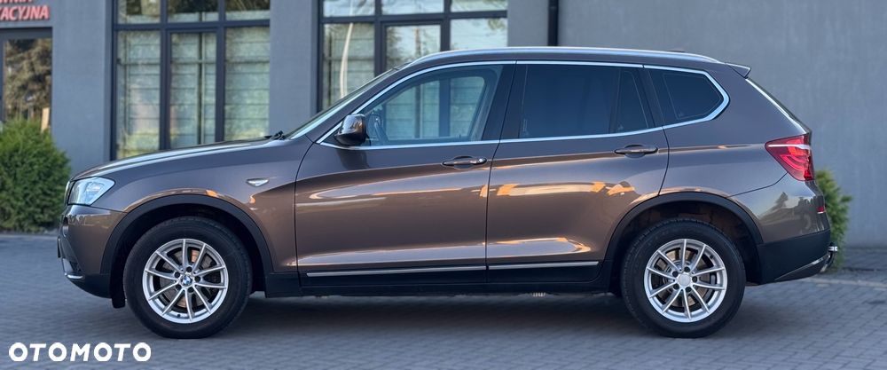 BMW X3 xDrive20d - 8