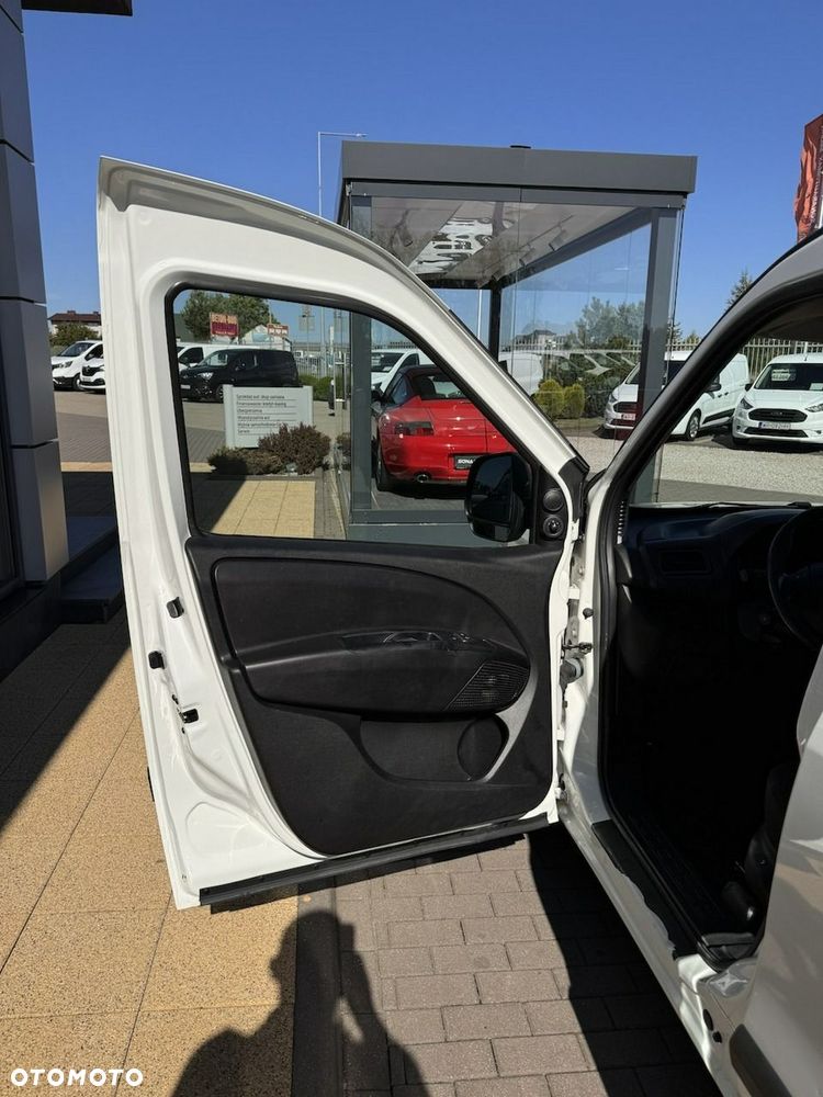 Opel Combo - 20