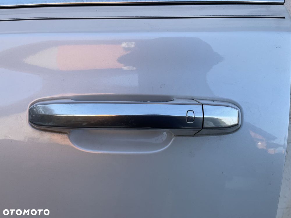 O3 CADILLAC ESCALADE IV 2014 - DRZWI PRZÓD LEWE PRZEDNIE 23378542 - 5