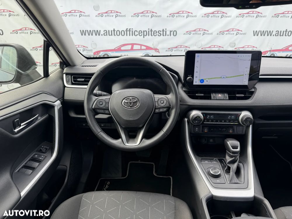 Toyota RAV4 - 9