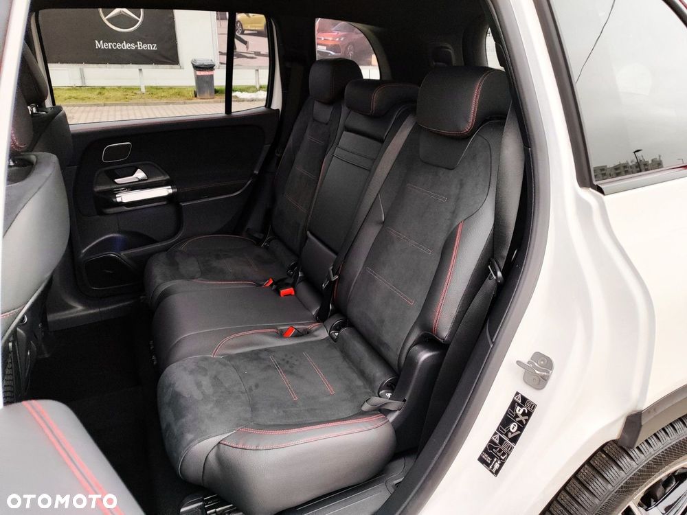 Mercedes-Benz GLB 220 d 4-Matic AMG Line 8G-DCT - 13