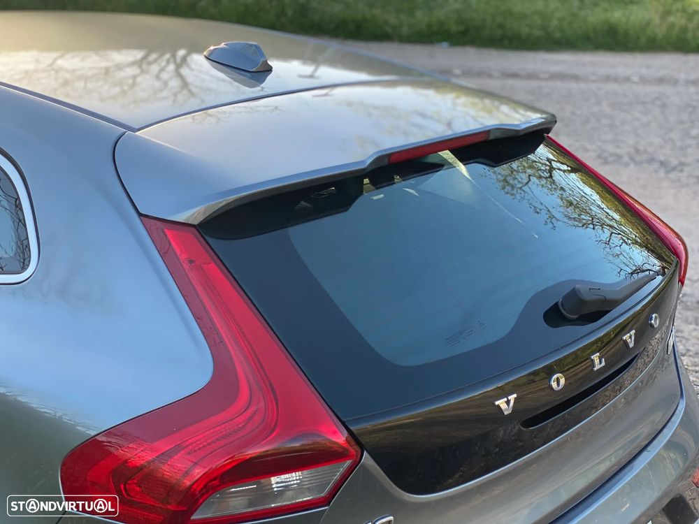 Volvo V40 1.6 D2 R-Design - 8