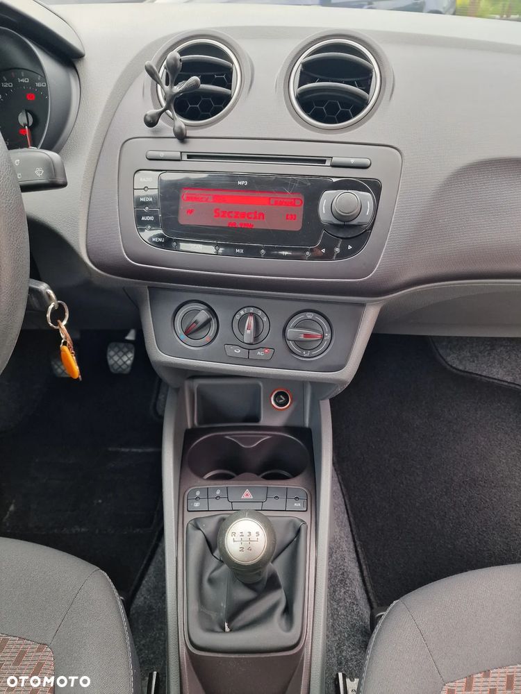 Seat Ibiza 1.4 16V Entry - 21