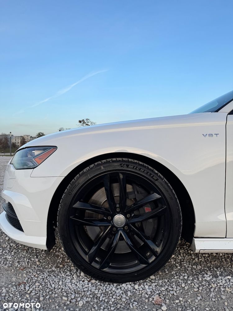 Audi S6 Limousine - 13