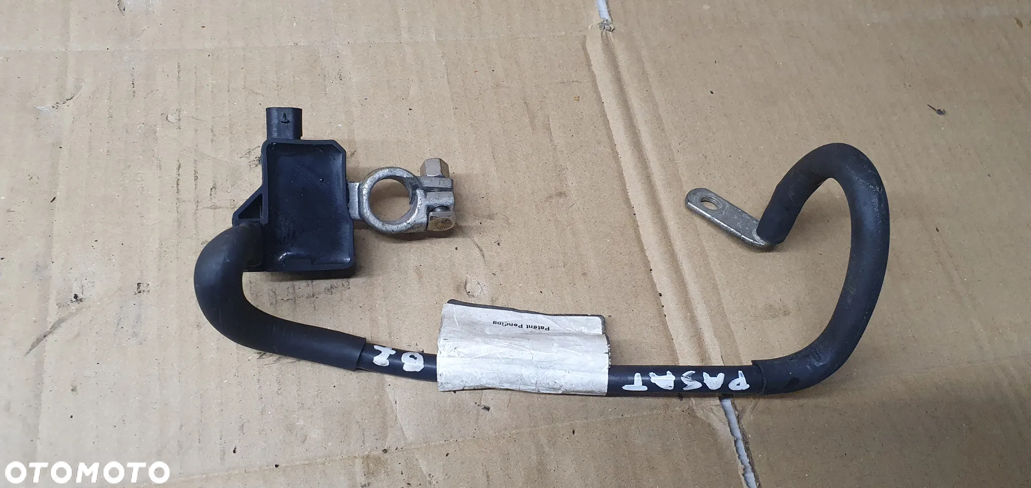 Klema minusowa akumulatora bezpiecznik VW Passat B7 1K0915181F - 4