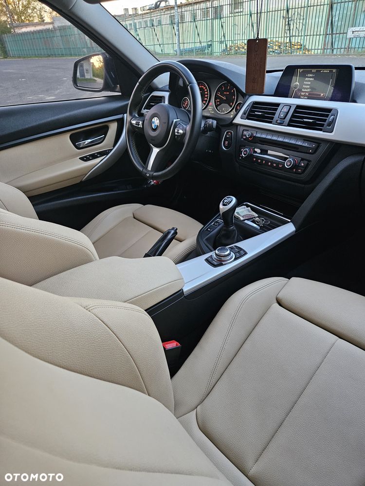 BMW Seria 3 320d Efficient Dynamics Edition - 9